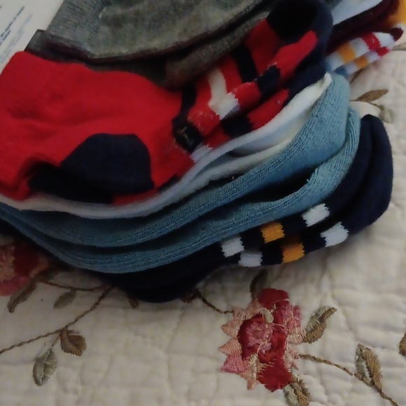 Old Navy Baby Crew Socks - Picture 4 of 5